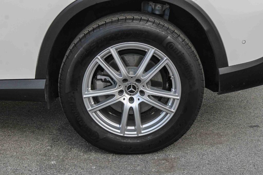 used 2025 Mercedes-Benz GLC 300 car, priced at $45,991