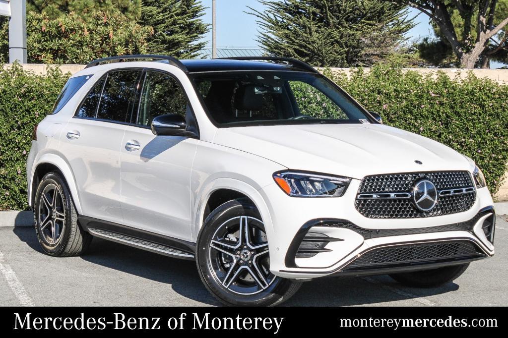 new 2025 Mercedes-Benz GLE 450 car, priced at $82,415