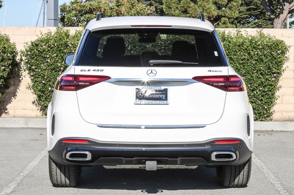 new 2025 Mercedes-Benz GLE 450 car, priced at $82,415