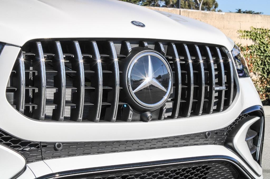 new 2025 Mercedes-Benz AMG GLE 53 car, priced at $109,030