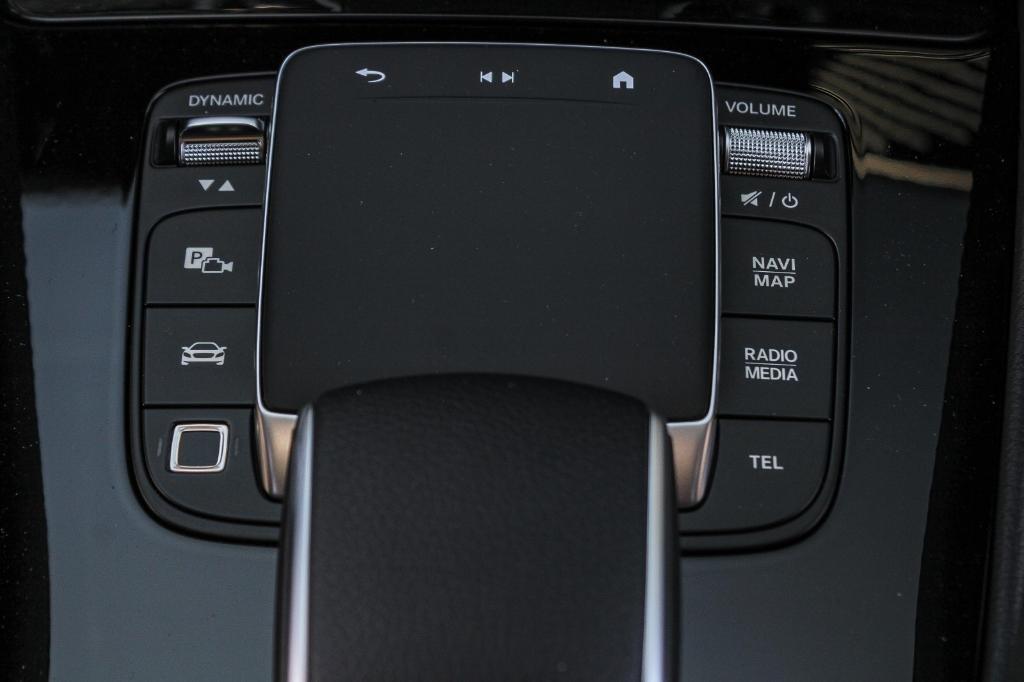 new 2025 Mercedes-Benz GLE 450e car, priced at $80,465