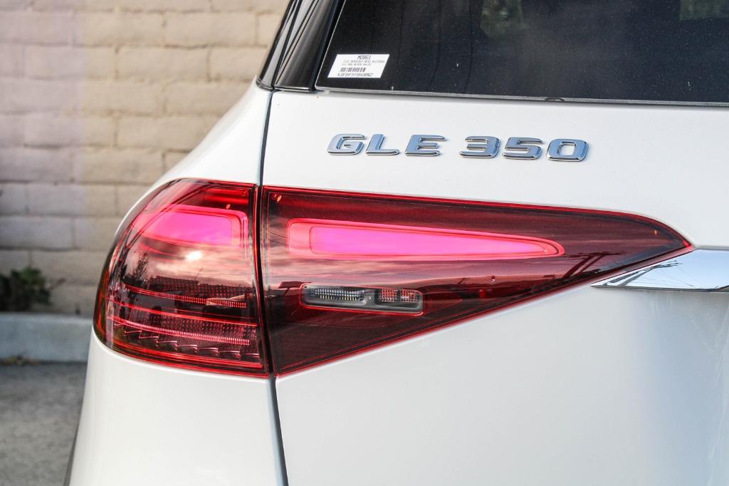 new 2025 Mercedes-Benz GLE 350 car, priced at $69,175