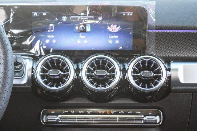 new 2025 Mercedes-Benz GLB 250 car, priced at $53,965