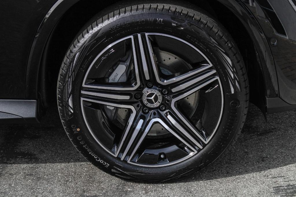 used 2025 Mercedes-Benz GLC 300 car, priced at $54,991