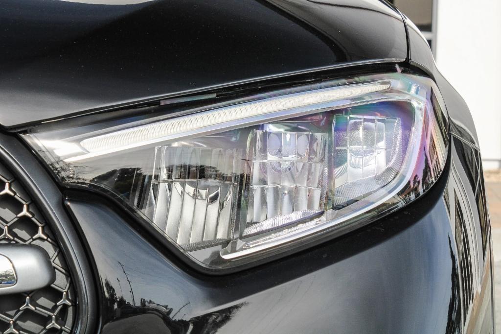 used 2025 Mercedes-Benz GLC 300 car, priced at $54,991