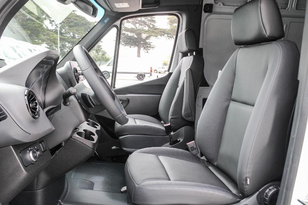 new 2025 Mercedes-Benz Sprinter 2500 car, priced at $58,742