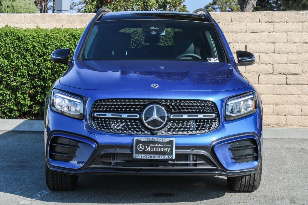 new 2024 Mercedes-Benz GLB 250 car, priced at $53,375