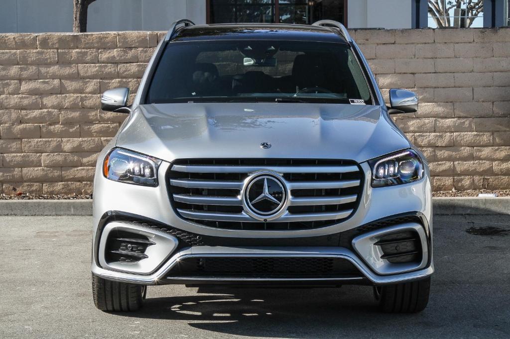 new 2025 Mercedes-Benz GLS 450 car, priced at $103,620