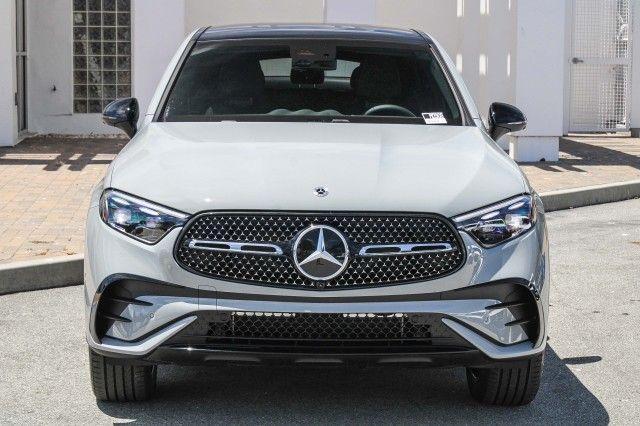 new 2025 Mercedes-Benz GLC 300 car, priced at $69,485
