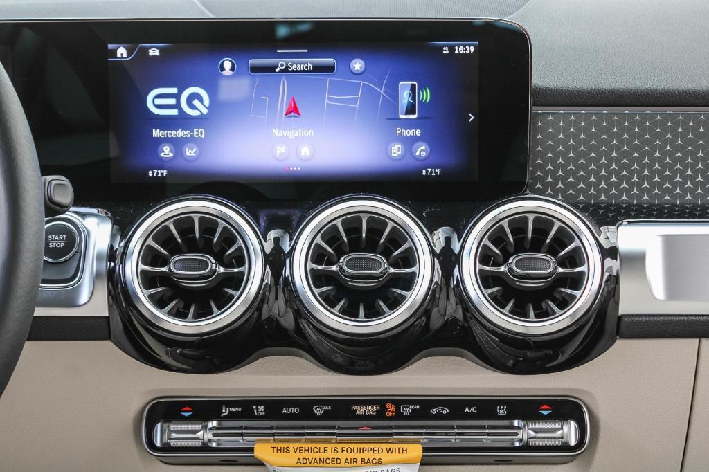 new 2025 Mercedes-Benz EQB 300 car, priced at $60,615