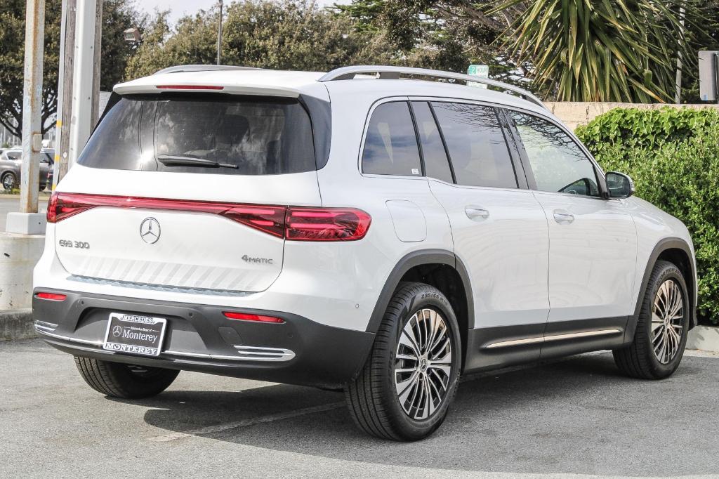 new 2025 Mercedes-Benz EQB 300 car, priced at $60,615