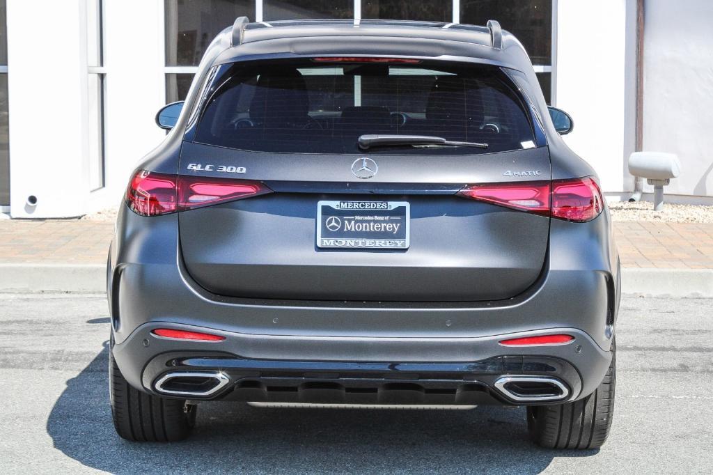 new 2024 Mercedes-Benz GLC 300 car, priced at $66,475