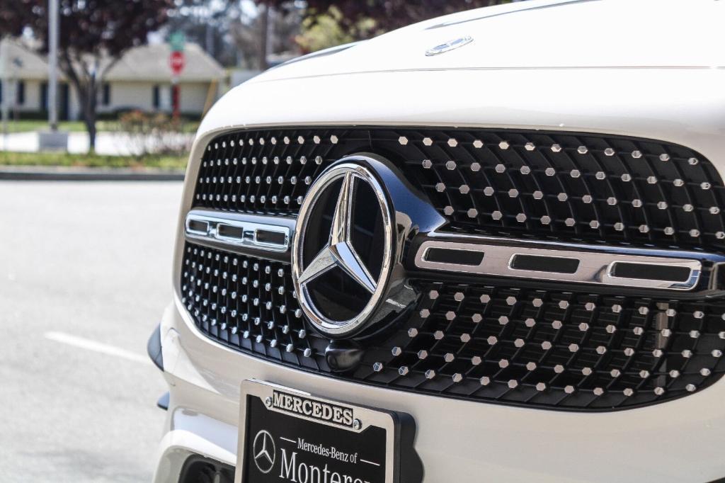 used 2023 Mercedes-Benz GLB 250 car, priced at $44,989