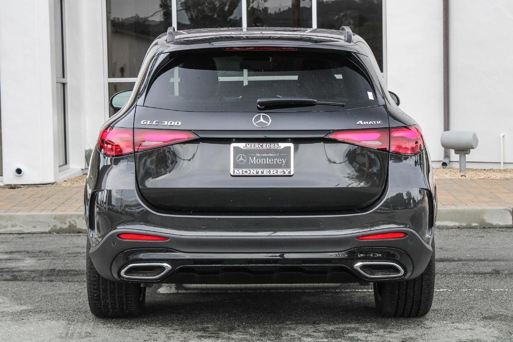 new 2025 Mercedes-Benz GLC 300 car, priced at $59,170