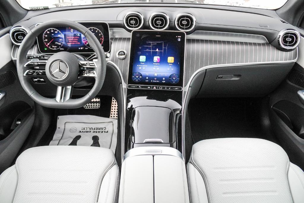 new 2025 Mercedes-Benz GLC 300 car, priced at $59,170