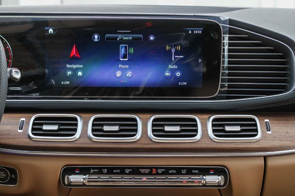new 2025 Mercedes-Benz GLS 450 car, priced at $99,085