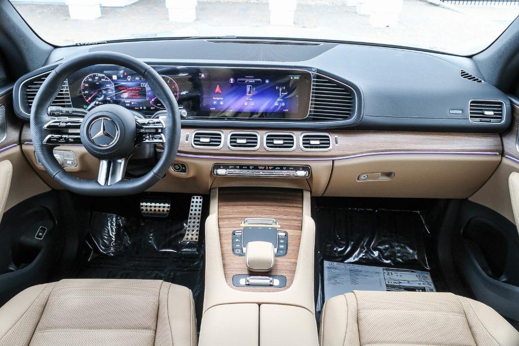 new 2025 Mercedes-Benz GLS 450 car, priced at $99,085