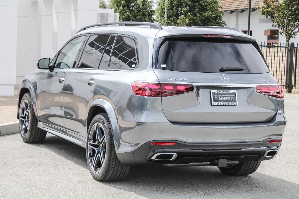 new 2025 Mercedes-Benz GLS 450 car, priced at $99,085
