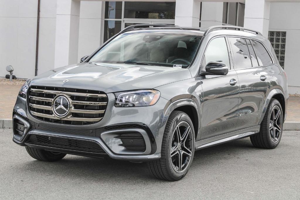 new 2025 Mercedes-Benz GLS 450 car, priced at $99,085