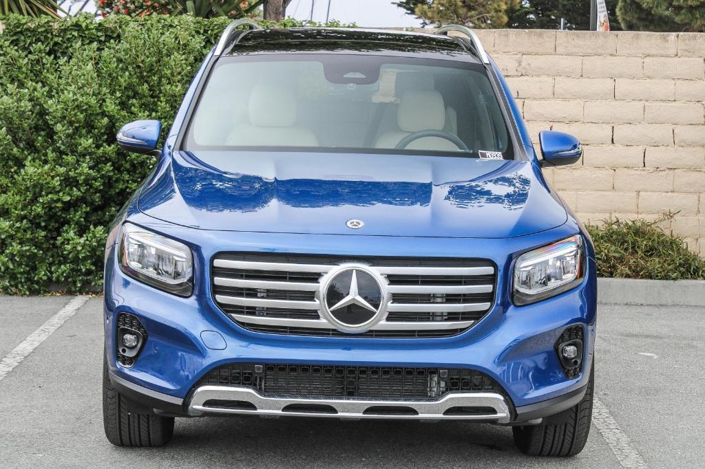 new 2025 Mercedes-Benz GLB 250 car, priced at $52,610