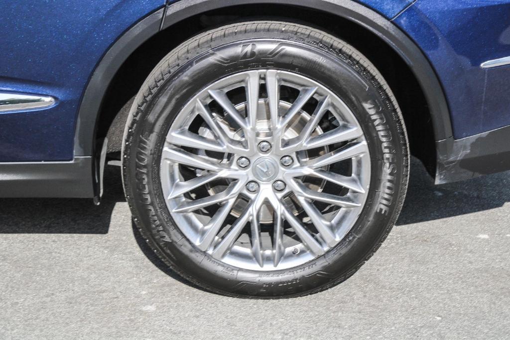 used 2022 Acura MDX car, priced at $42,333