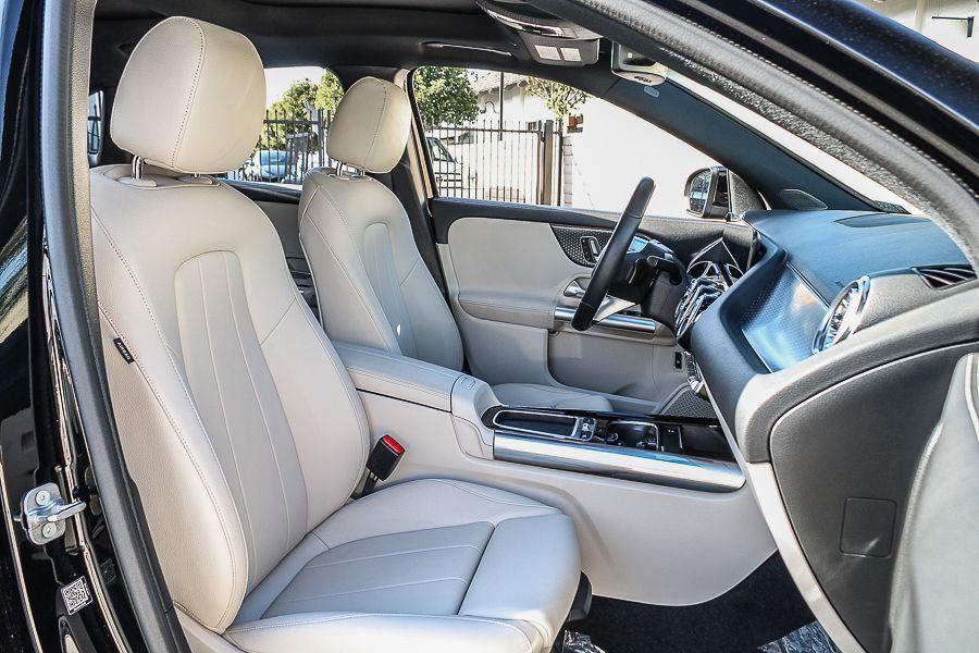 used 2025 Mercedes-Benz GLA 250 car, priced at $37,911