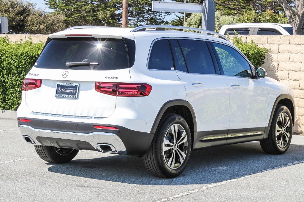new 2025 Mercedes-Benz GLB 250 car, priced at $49,595