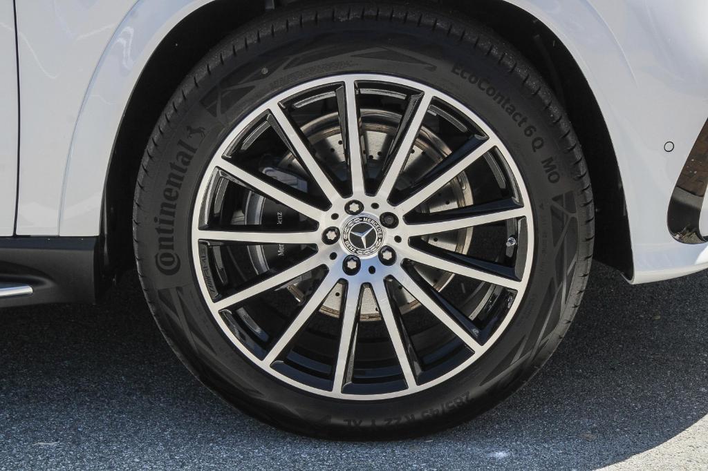 new 2025 Mercedes-Benz GLS 450 car, priced at $102,115
