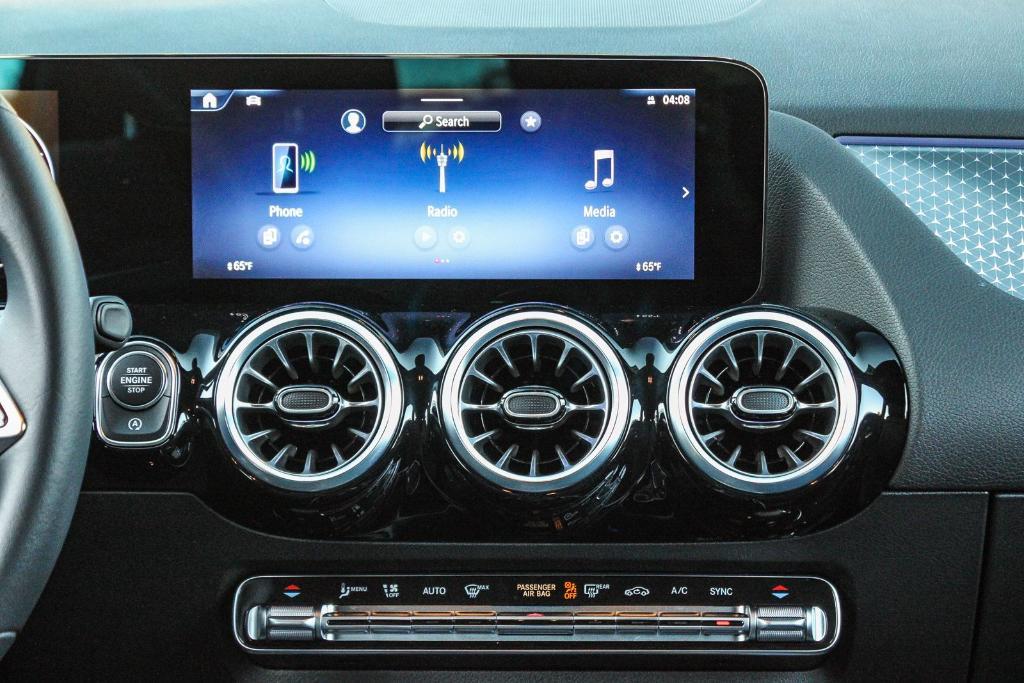 used 2025 Mercedes-Benz GLA 250 car, priced at $36,991