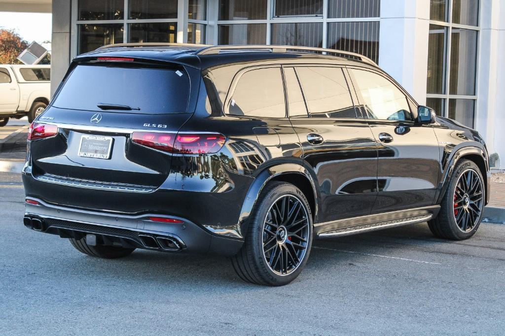 new 2025 Mercedes-Benz AMG GLS 63 car, priced at $166,635