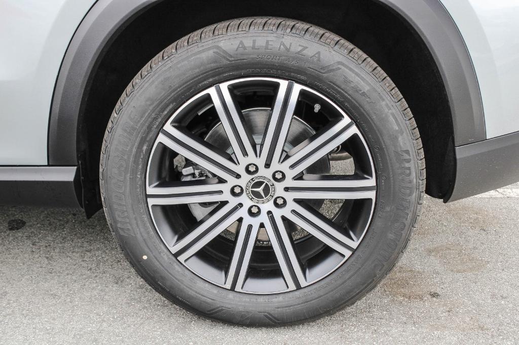 new 2025 Mercedes-Benz GLE 450e car, priced at $76,215