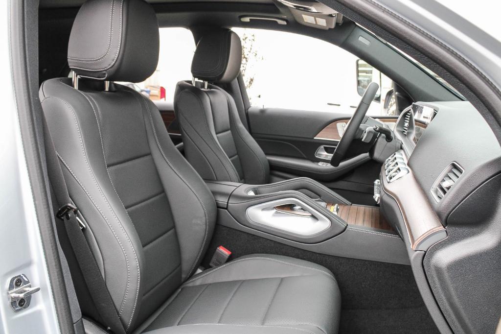 new 2025 Mercedes-Benz GLE 450e car, priced at $76,215