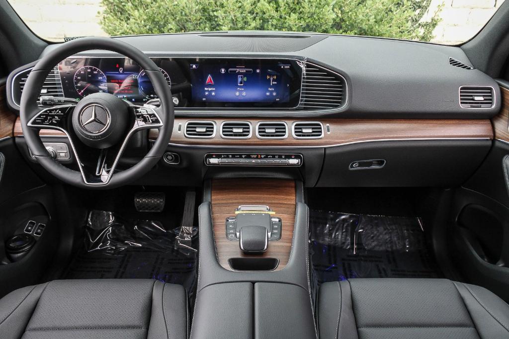 new 2025 Mercedes-Benz GLE 450e car, priced at $76,215