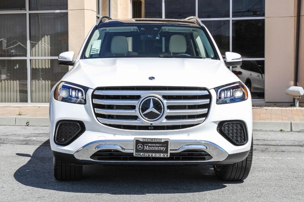 new 2024 Mercedes-Benz GLS 450 car, priced at $90,125