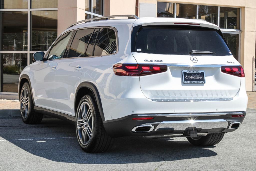 new 2024 Mercedes-Benz GLS 450 car, priced at $90,125