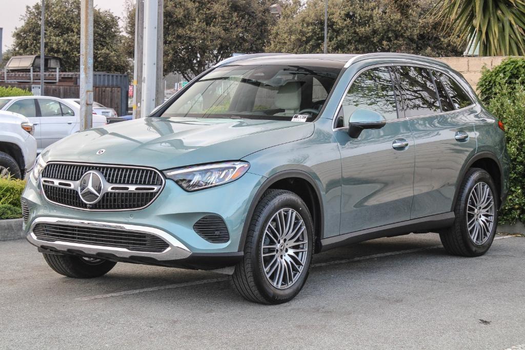 new 2025 Mercedes-Benz GLC 300 car, priced at $53,455