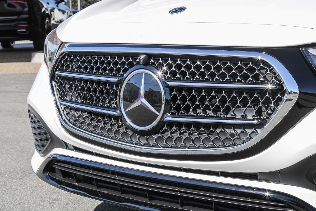 new 2025 Mercedes-Benz E-Class car, priced at $89,565