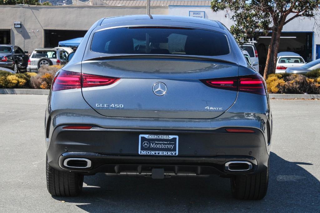 new 2025 Mercedes-Benz GLE 450 car, priced at $89,890