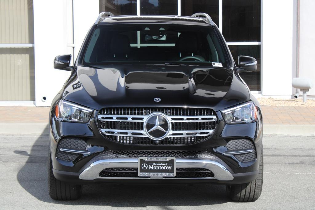 new 2025 Mercedes-Benz GLE 450 car, priced at $80,600