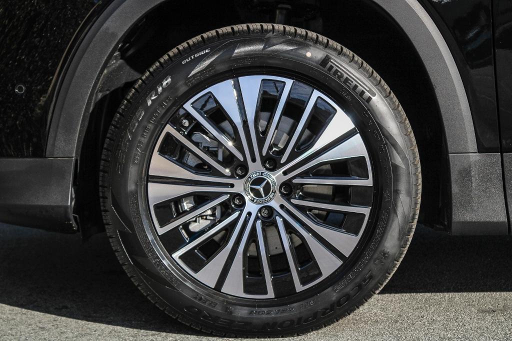 new 2025 Mercedes-Benz EQB 300 car, priced at $61,375