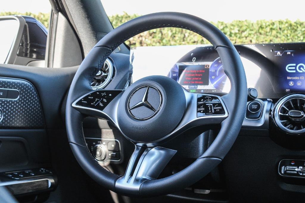 new 2025 Mercedes-Benz EQB 300 car, priced at $61,375
