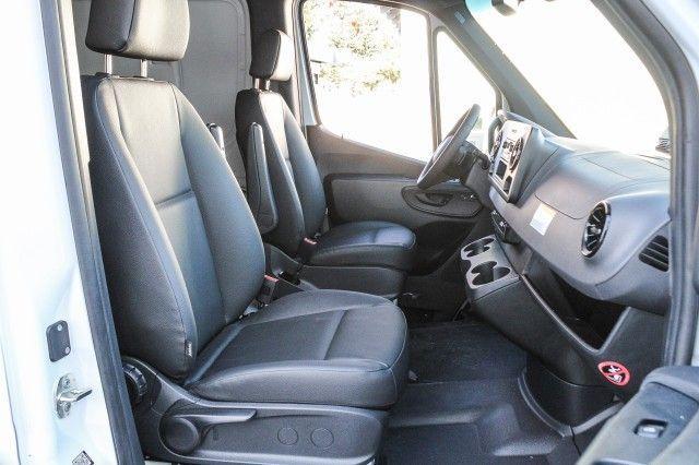 new 2025 Mercedes-Benz Sprinter 2500 car, priced at $59,003