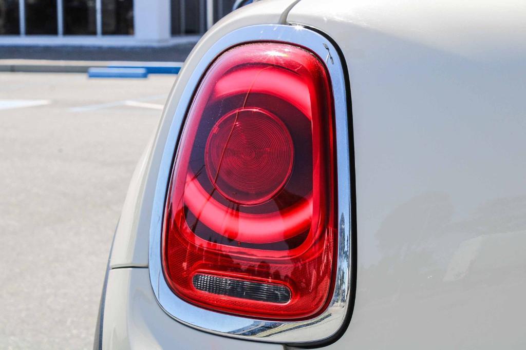 used 2018 MINI Hardtop car, priced at $16,991