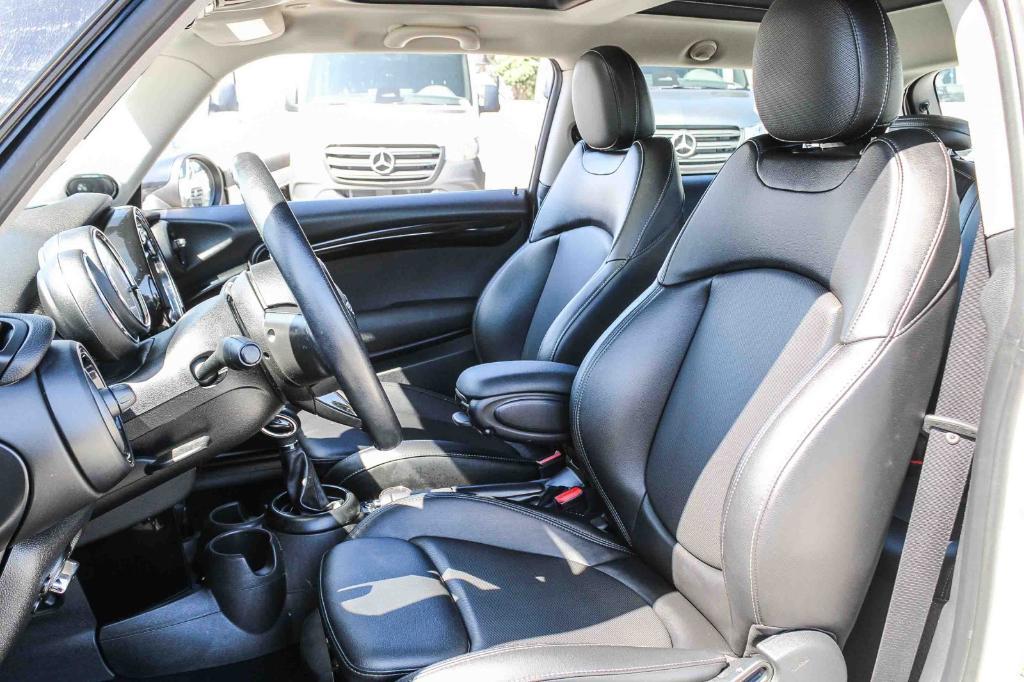 used 2018 MINI Hardtop car, priced at $16,991