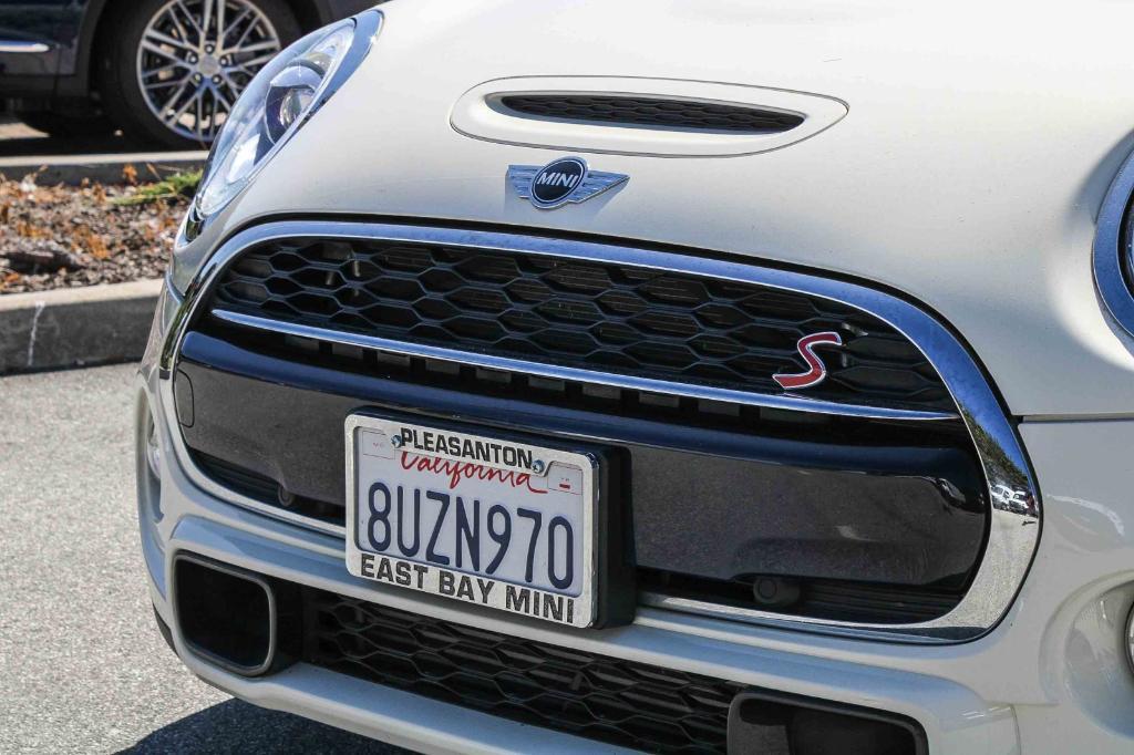 used 2018 MINI Hardtop car, priced at $16,991