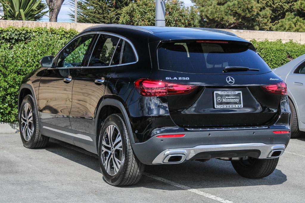 used 2025 Mercedes-Benz GLA 250 car, priced at $41,990