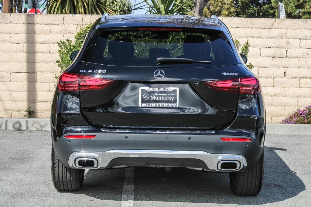 used 2025 Mercedes-Benz GLA 250 car, priced at $41,990