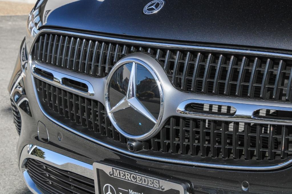 new 2025 Mercedes-Benz GLC 350e car, priced at $63,695