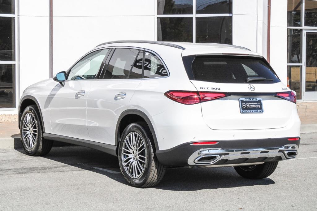 new 2025 Mercedes-Benz GLC 300 car, priced at $53,385