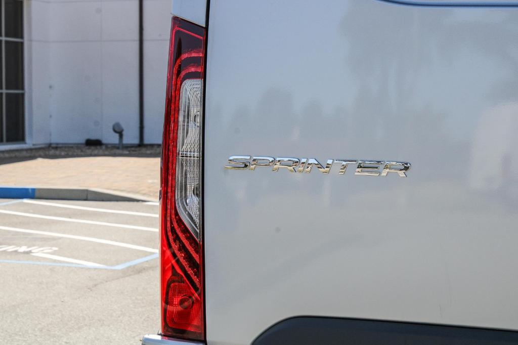 new 2025 Mercedes-Benz Sprinter 2500 car, priced at $70,982